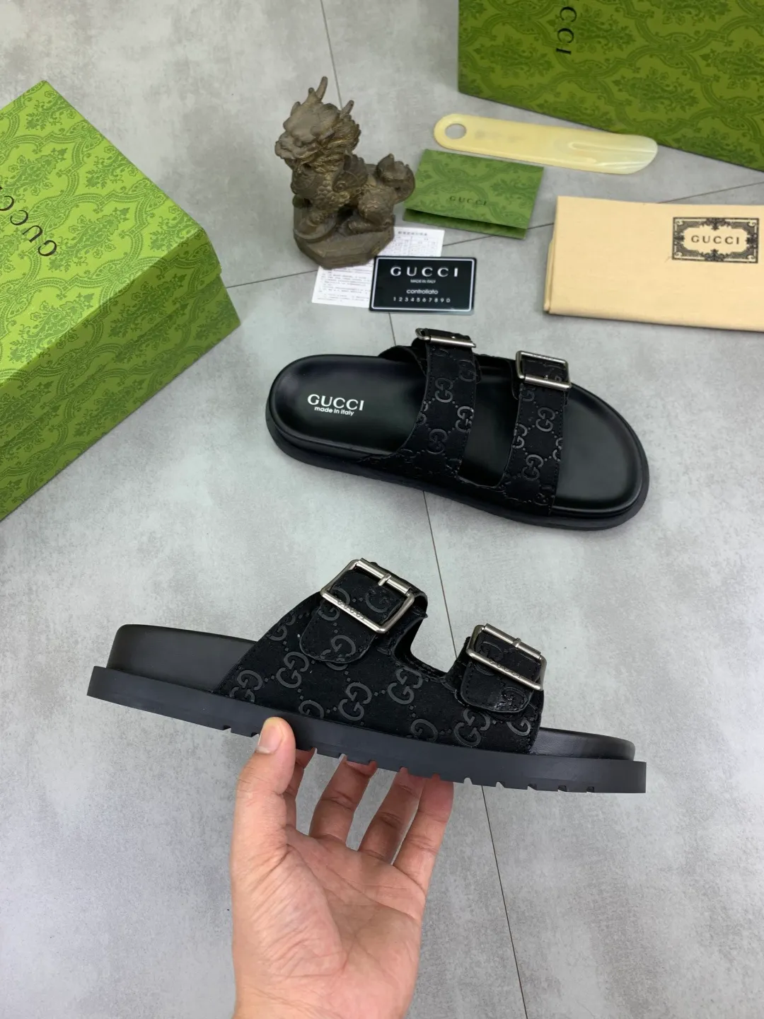 Men's Men's Shoes💰P340💰[New Style]🎁🎁🎁 High-quality GUCCI new casual slippers for the Year of the Snake, original official website, perfect workmanship, transmitting a kind of noble luxury, sublimating its definition of luxury in Gucci's high-end extraordinary craftsmanship. Original Gucci double G combination outsole, code number: 38-44 (45 customized)